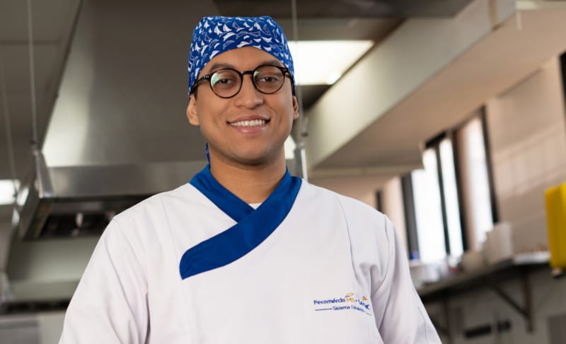 Da cozinha do quartel à faculdade, estudante encontra na gastronomia sua vocação