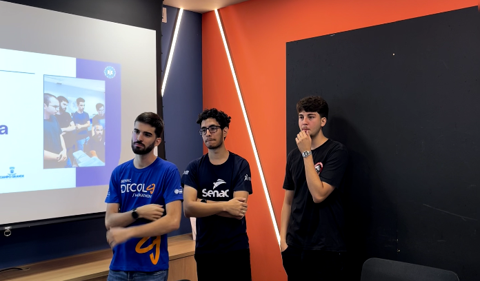 Expogrande vira ponto de encontro entre agro, inovação e participação de alunos da Fábrica de Software 