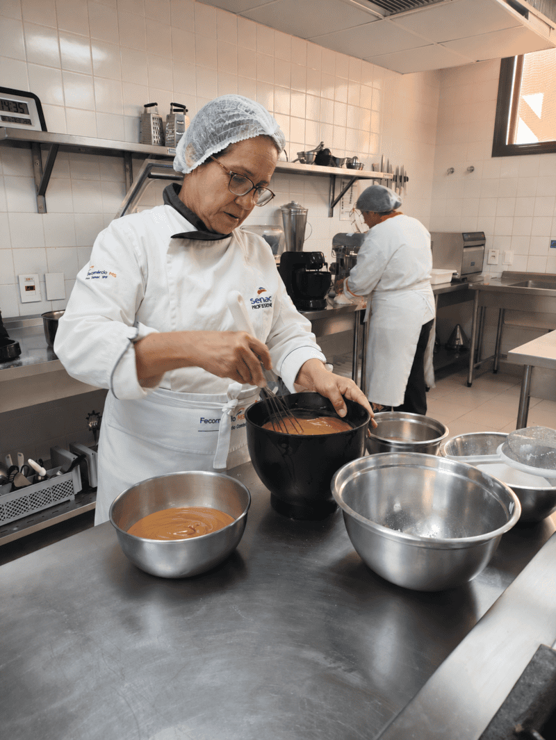 Doce de leite leva sabor regional e memória afetiva ao bolo dos 127 anos de Campo Grande